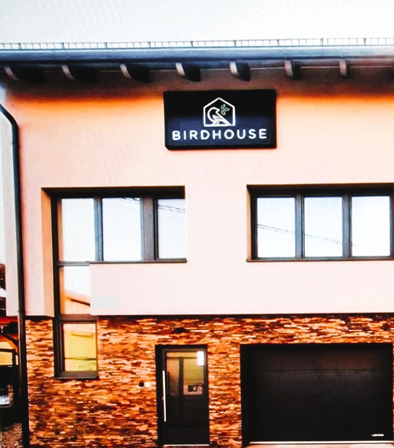 Bird House Hotel Prešov Exterior foto